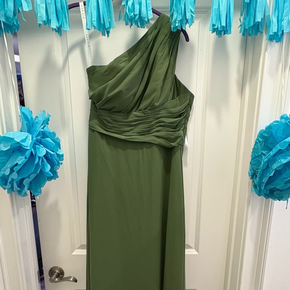 AZAZIE Green A-Line One Shoulder Dress